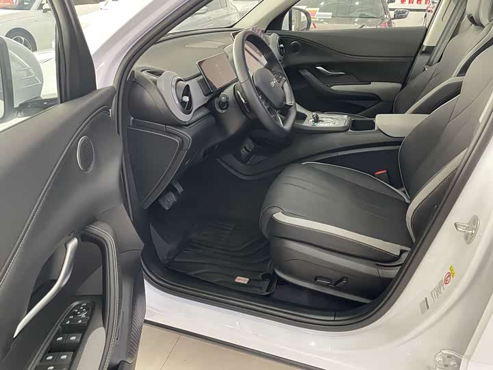 Фото 7 - BYD Sea Lion 05 DM-i Hybrid