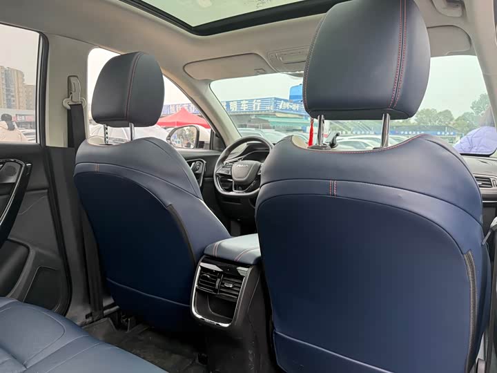 Фото 9 - Dongfeng Aeolus AX7