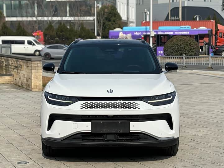 Фото 2 - Leapmotor C11