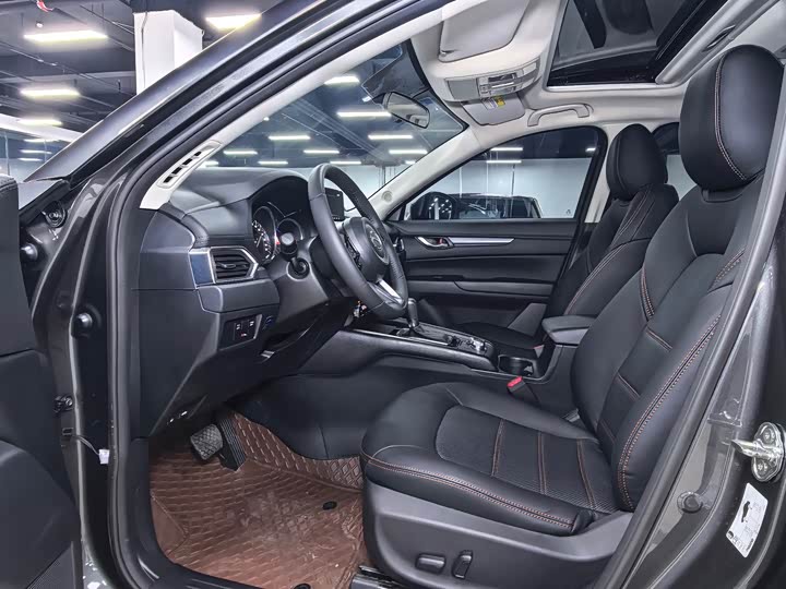 Фото 8 - Mazda CX-5