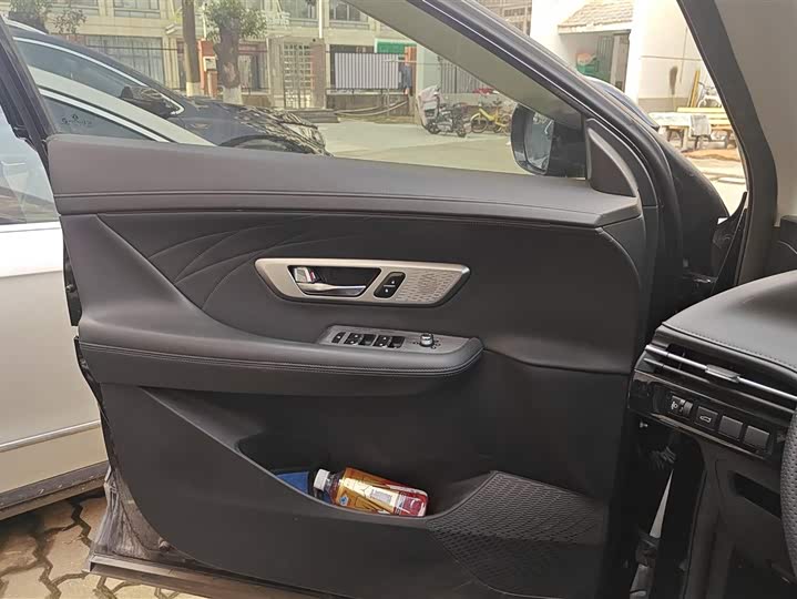 Фото 7 - Dongfeng Aeolus Haoji