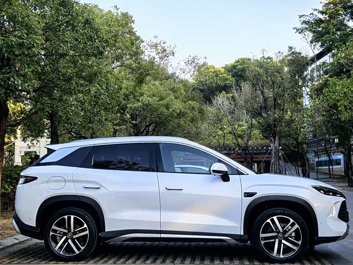 Фото 8 - BYD Song L DM-i Hybrid