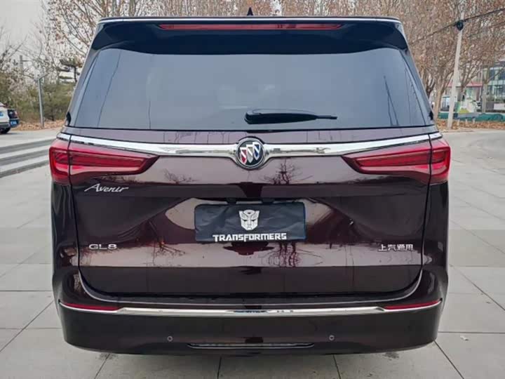 Фото 8 - Buick GL8 ES