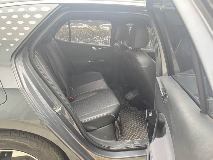 Фото 8 - Volkswagen ID.3