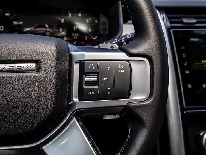 Фото 2 - Land Rover Discovery