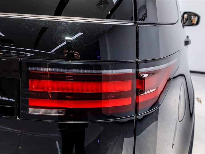 Фото 6 - Land Rover Discovery