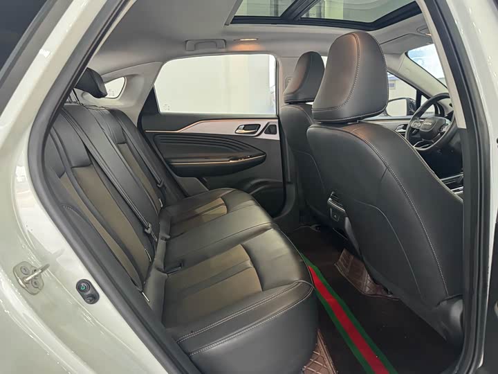 Фото 9 - GAC Aion S Plus