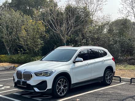 Фото 1 - BMW X1
