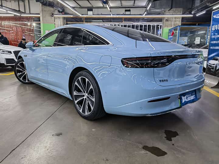 Фото 4 - Luxeed S7