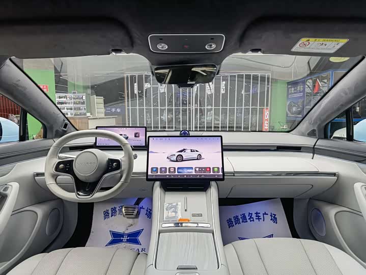 Фото 7 - Luxeed S7