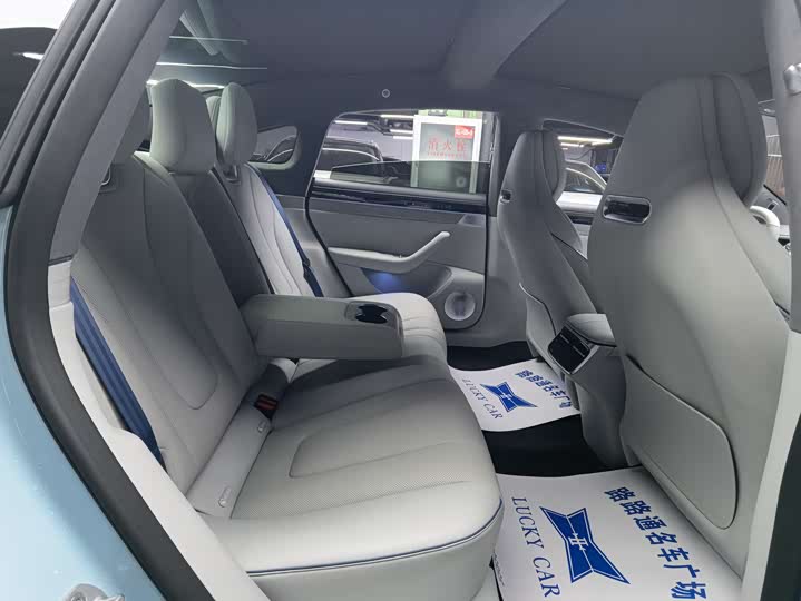 Фото 9 - Luxeed S7