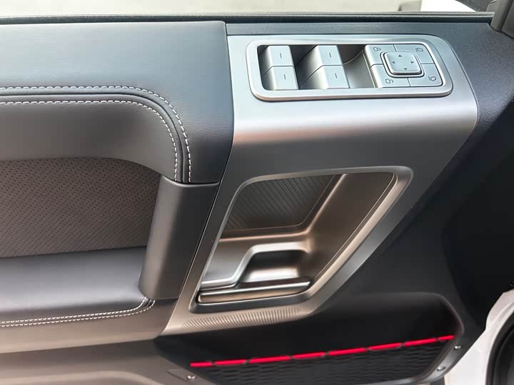 Фото 6 - Chery iCar V23