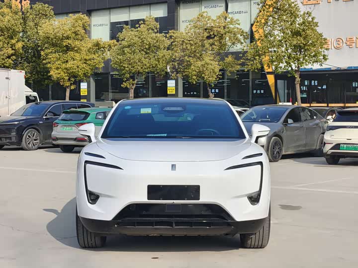 Фото 2 - Avatr 11