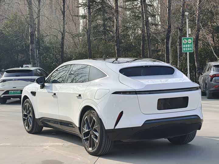 Фото 7 - Avatr 11