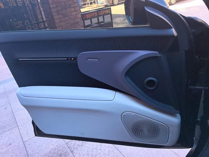 Фото 7 - Avatr 12