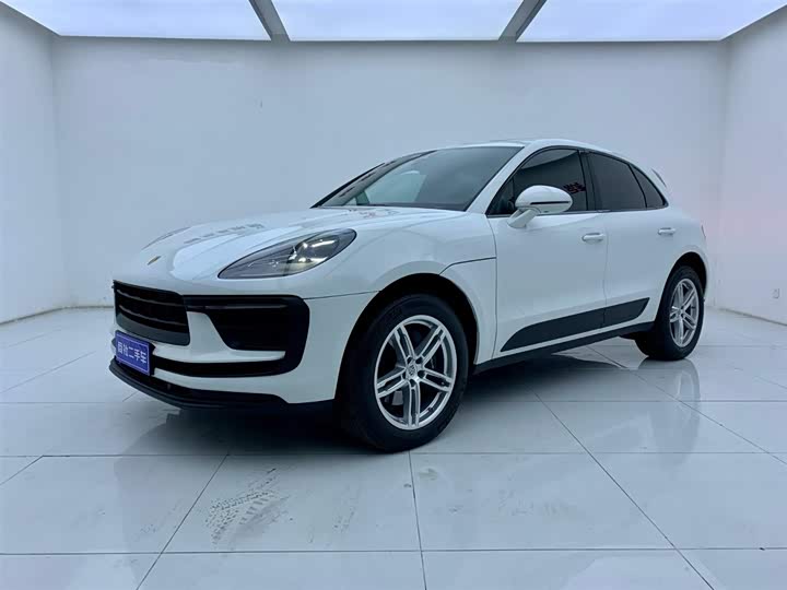Фото 1 - Porsche Macan