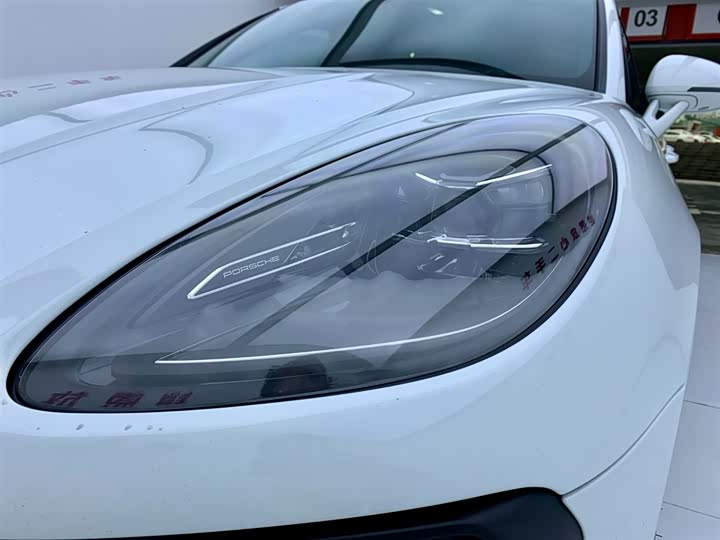 Фото 8 - Porsche Macan