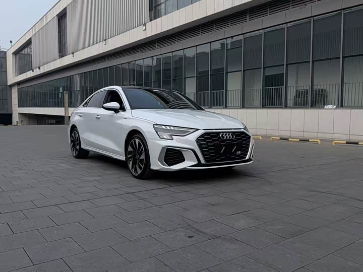 Фото 3 - Audi A3