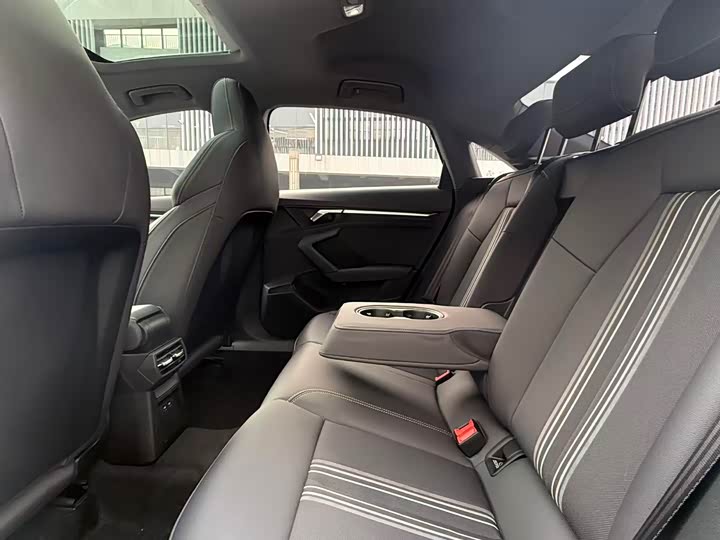 Фото 5 - Audi A3