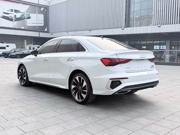 Фото 7 - Audi A3