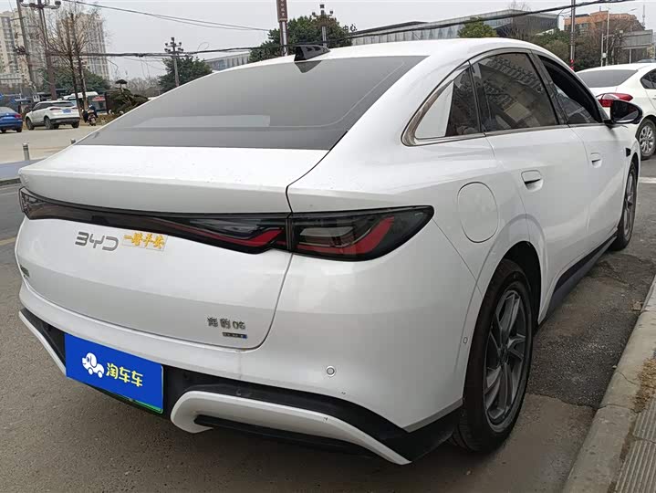 Фото 3 - BYD Seal 06 Hybrid/EV