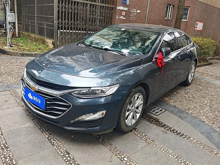 Фото 1 - Chevrolet Malibu XL