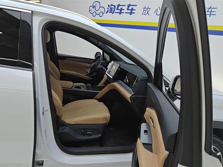 Фото 8 - BYD Song L DM-i Hybrid