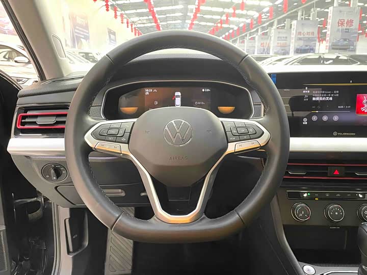 Фото 4 - Volkswagen Lavida
