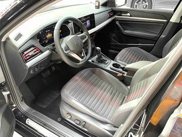 Фото 5 - Volkswagen Lavida