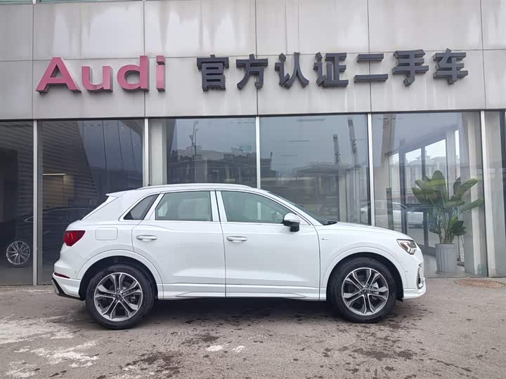 Фото 3 - Audi Q3