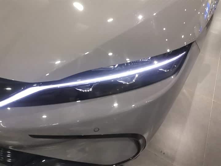 Фото 5 - BYD Han