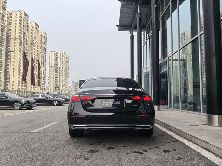 Фото 7 - Mercedes-Benz E-Class Hybrid