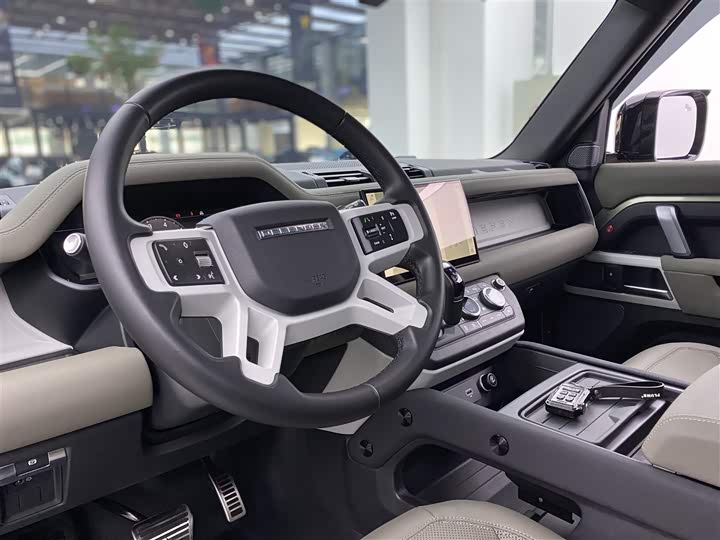 Фото 6 - Land Rover Defender