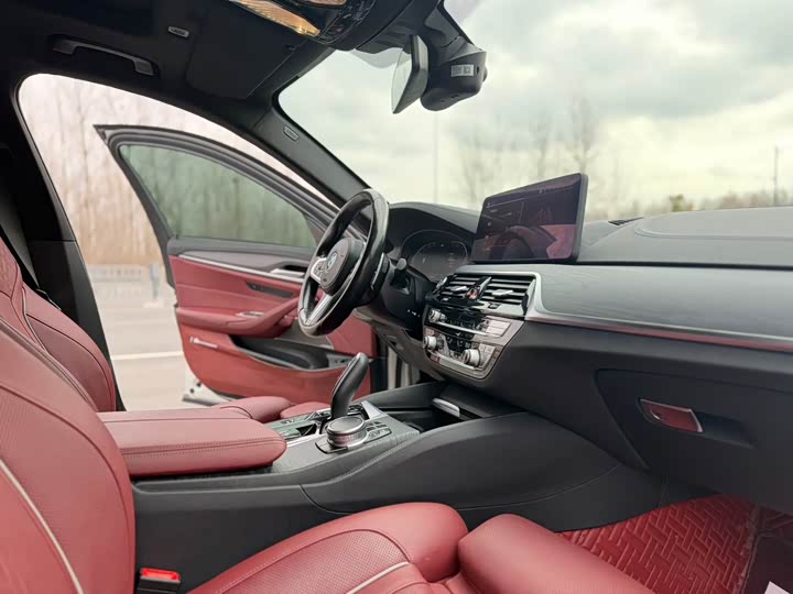 Фото 6 - BMW 5 Series