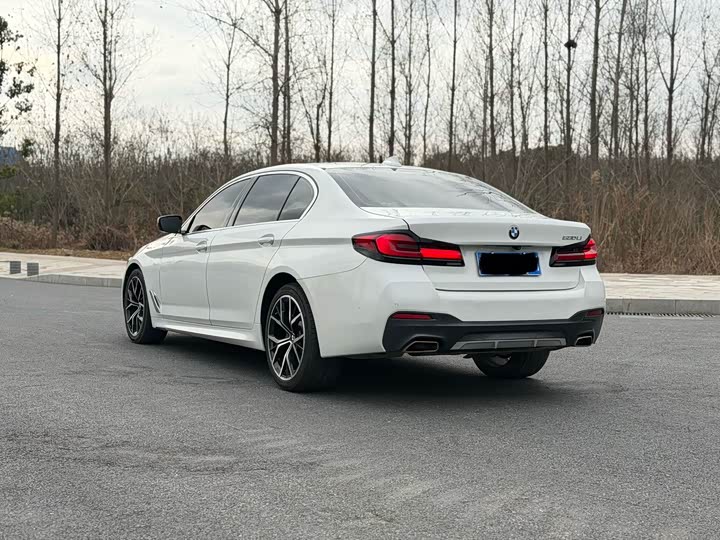 Фото 7 - BMW 5 Series