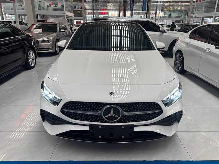 Фото 1 - Mercedes-Benz A-Class