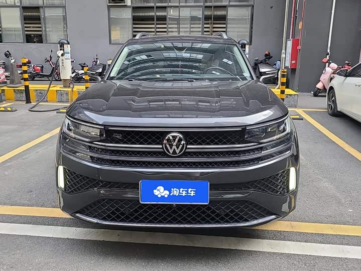 Фото 2 - Volkswagen Tavendor