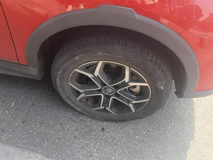 Фото 6 - BYD Yuan Pro