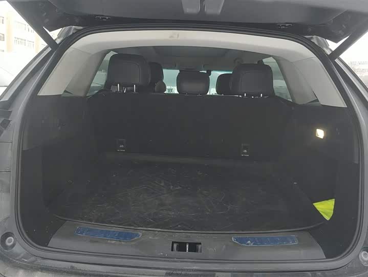 Фото 4 - Lincoln Nautilus