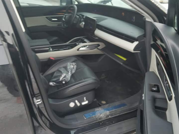 Фото 8 - Lincoln Nautilus