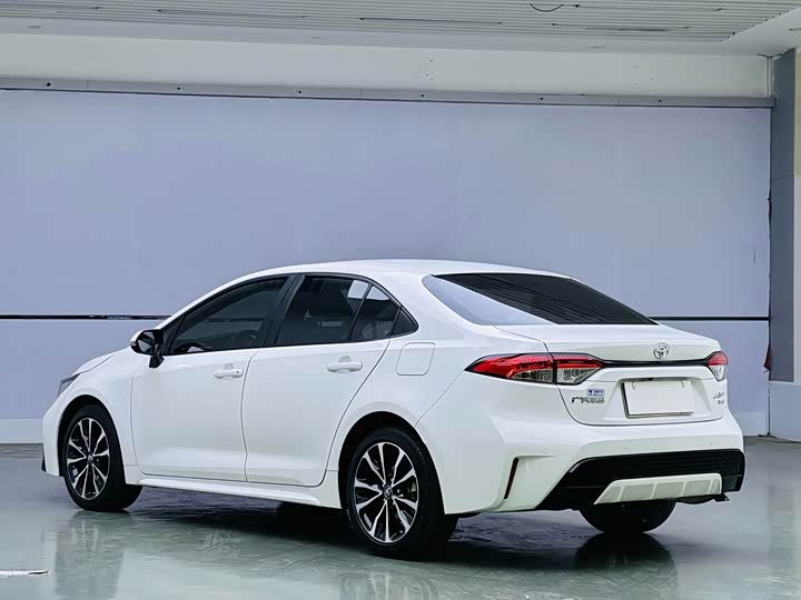 Фото 4 - Toyota Levin