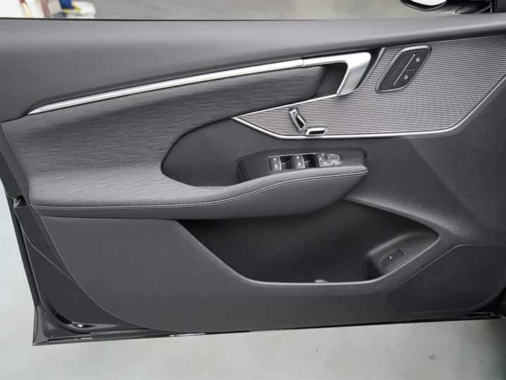 Фото 5 - Buick LaCrosse