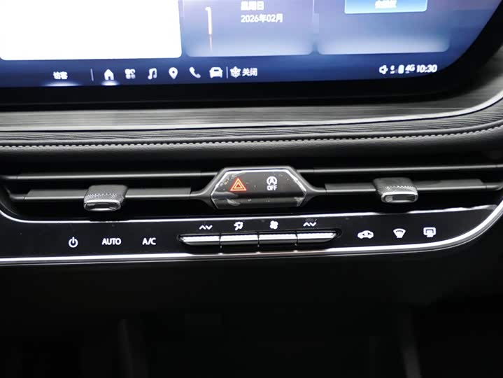 Фото 9 - Buick LaCrosse