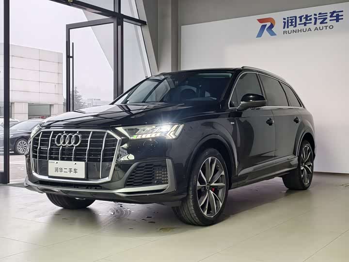 Фото 1 - Audi Q7