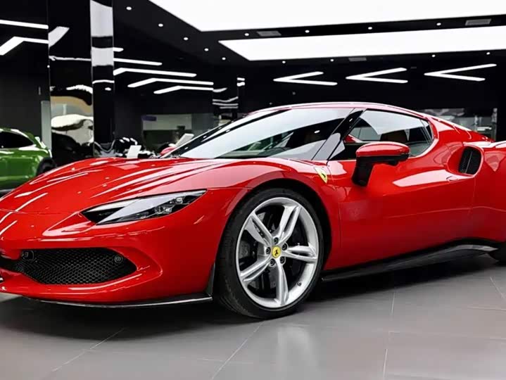 Фото 3 - Ferrari 296