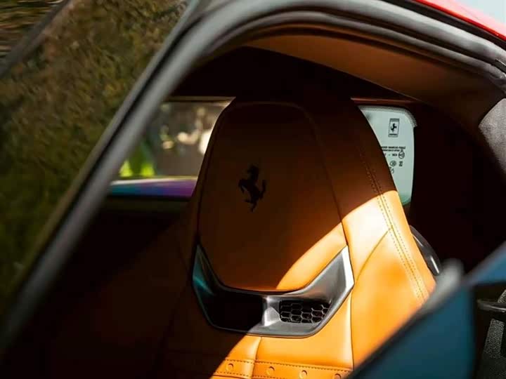 Фото 7 - Ferrari 296