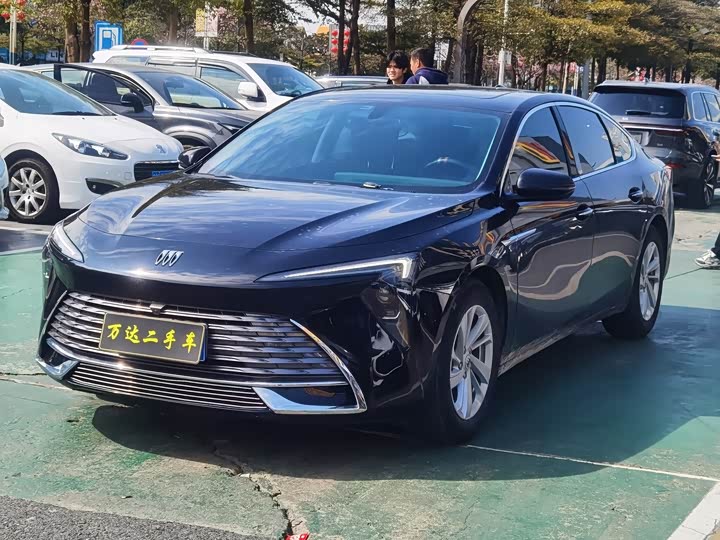 Фото 1 - Buick LaCrosse