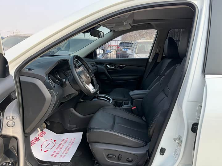 Фото 4 - Nissan X-Trail