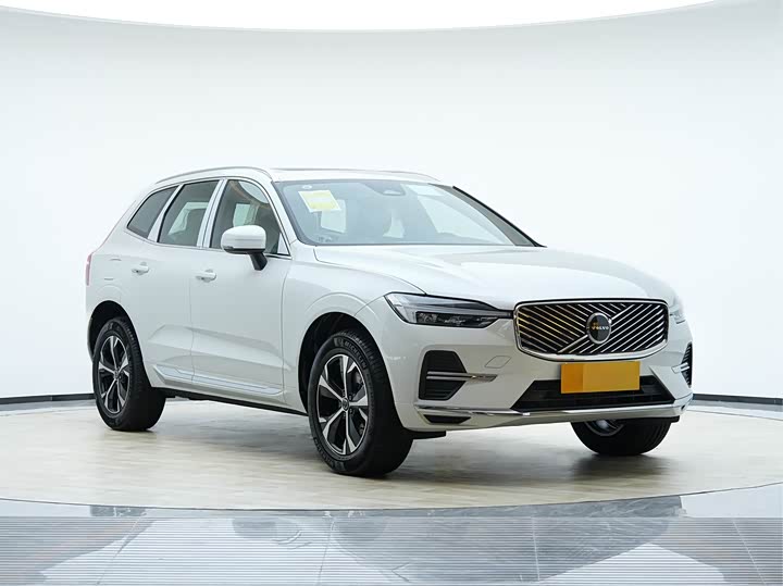 Фото 3 - Volvo XC60