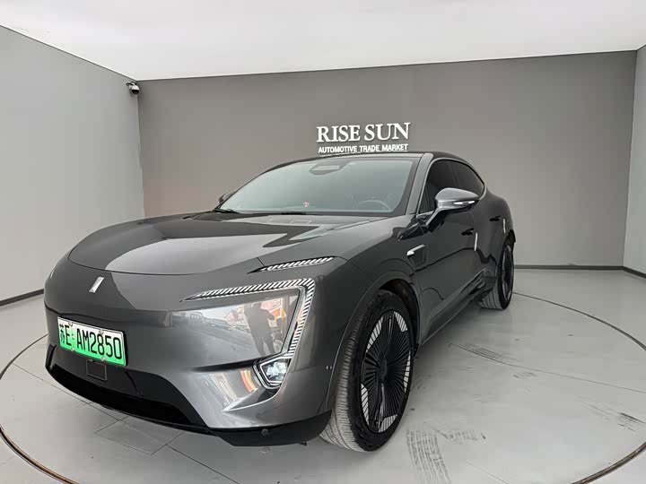 Фото 1 - Avatr 11